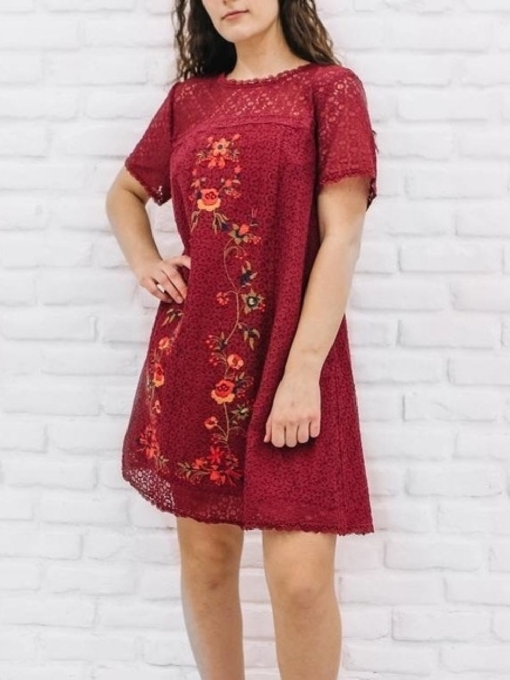 Umgee Burgundy Lace Mini Dress with Floral Embroidery Size Medium